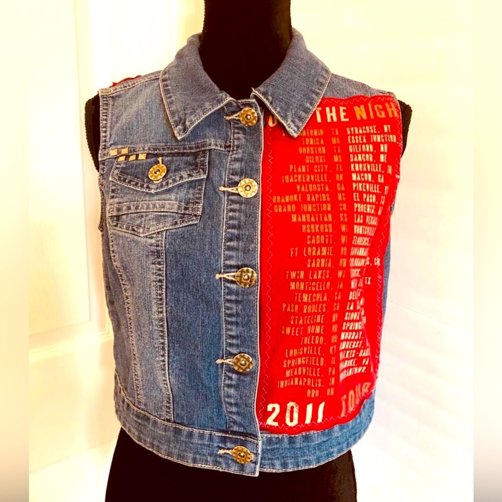 Lady A Country Music  Tour 2011 denim Vest Small